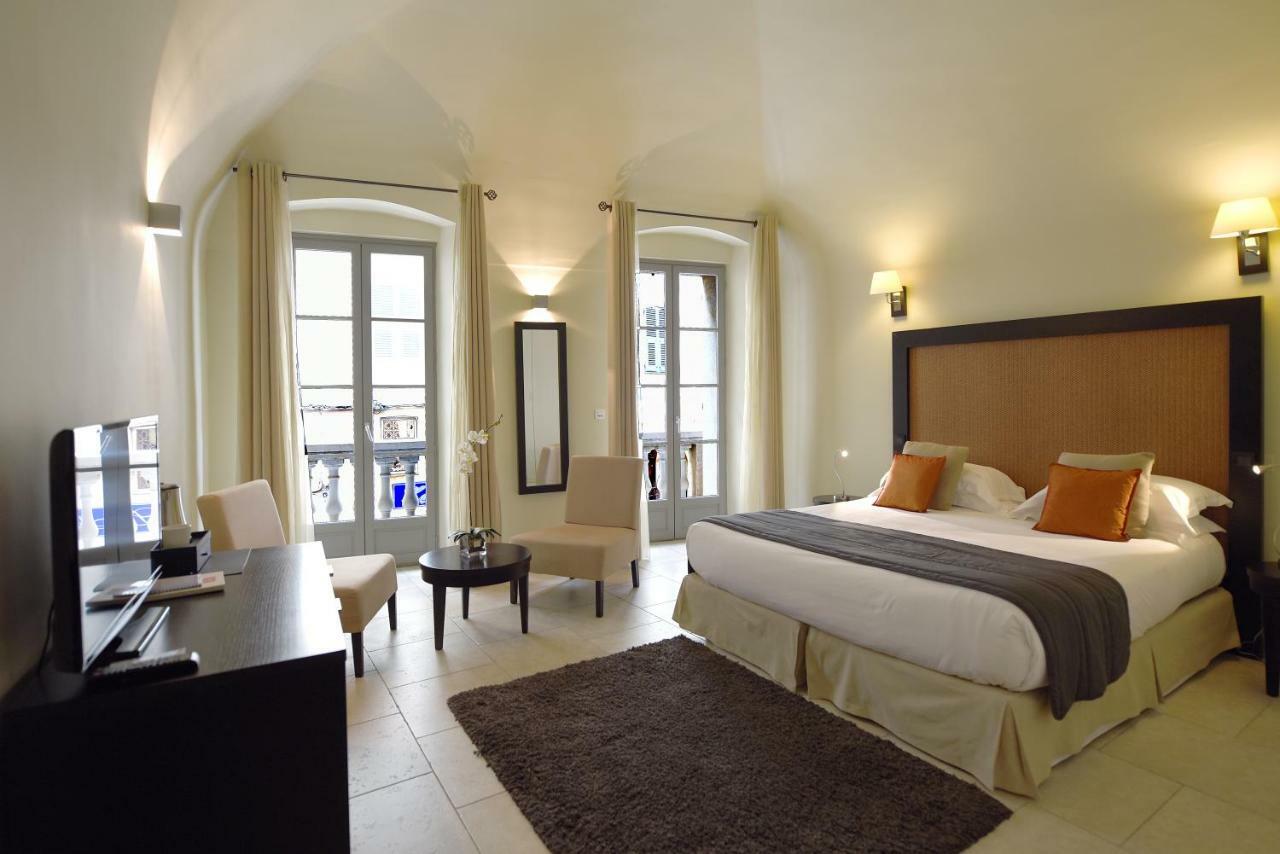 Hotel Perla Rossa LʼÎle-Rousse Habitación foto